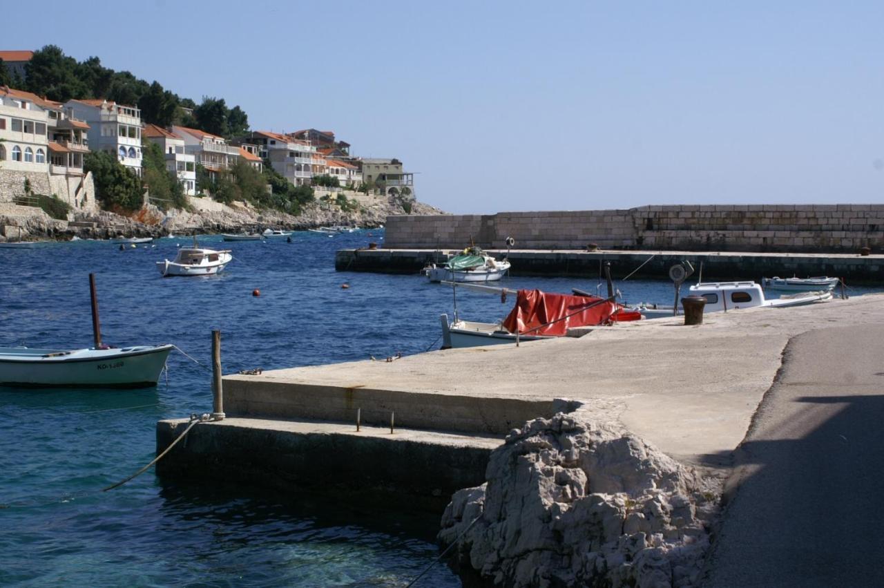Apartments By The Sea Zavalatica, Korcula - 546 外观 照片